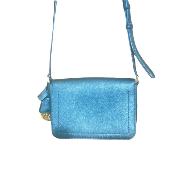 Michael Kors Greenwich Bicolor Slap Flap Leather Crossbody Bag - Picture 5 of 16